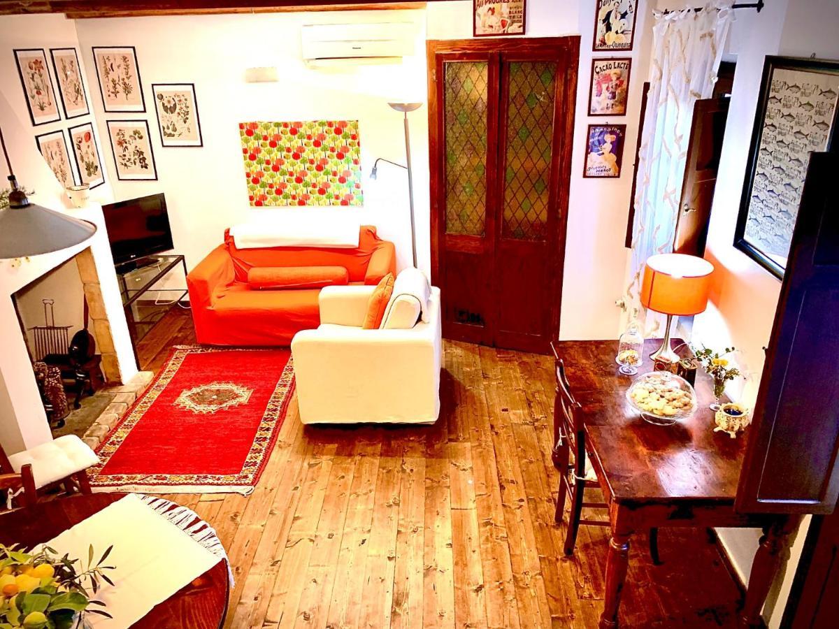 La Maisonette: Historic Center
